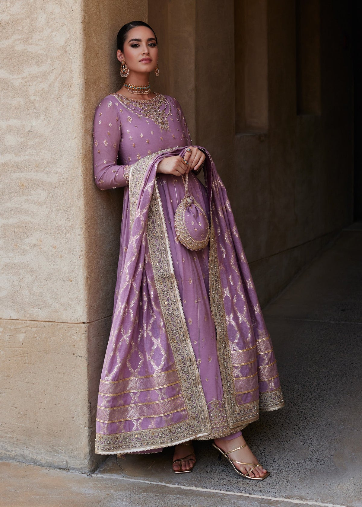 Vaneeza - Kanwal Malik
