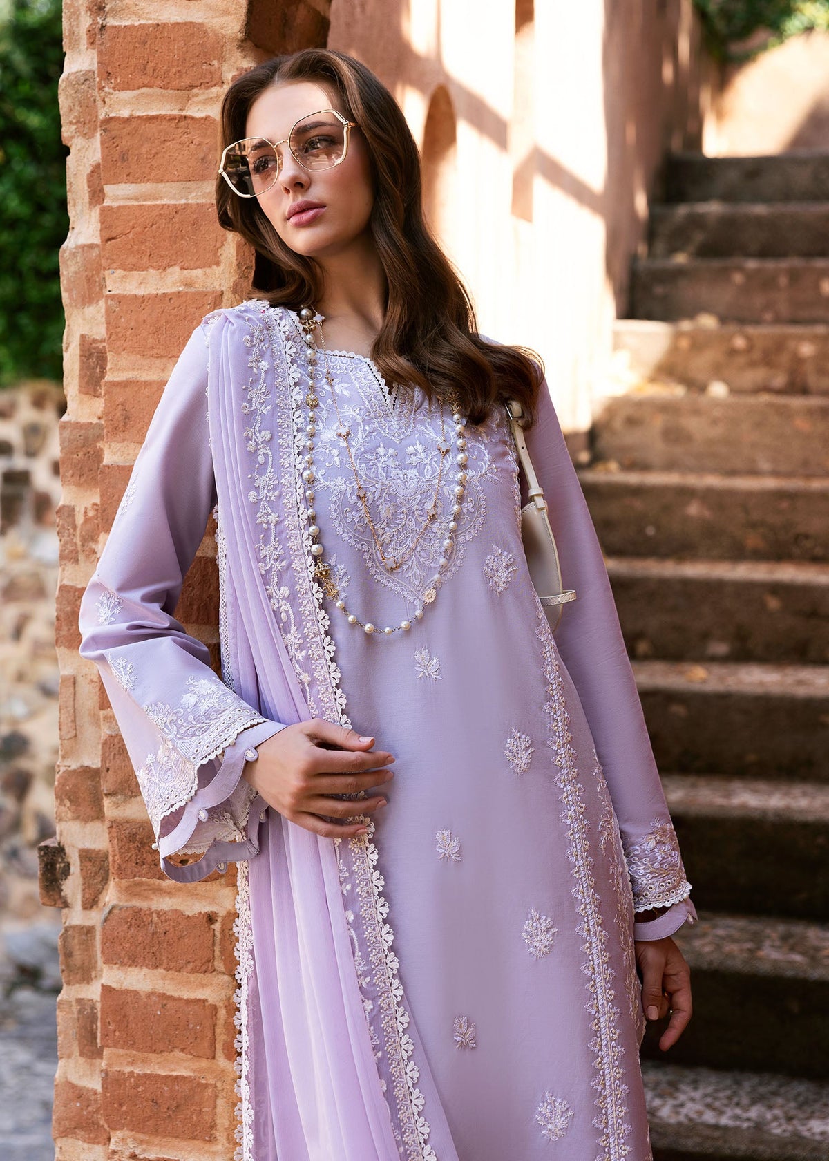 Zoe - Kanwal Malik