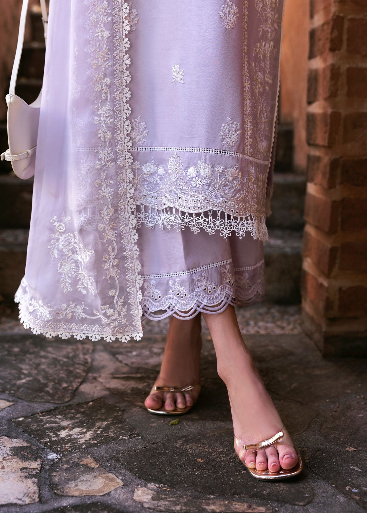 Zoe - Kanwal Malik