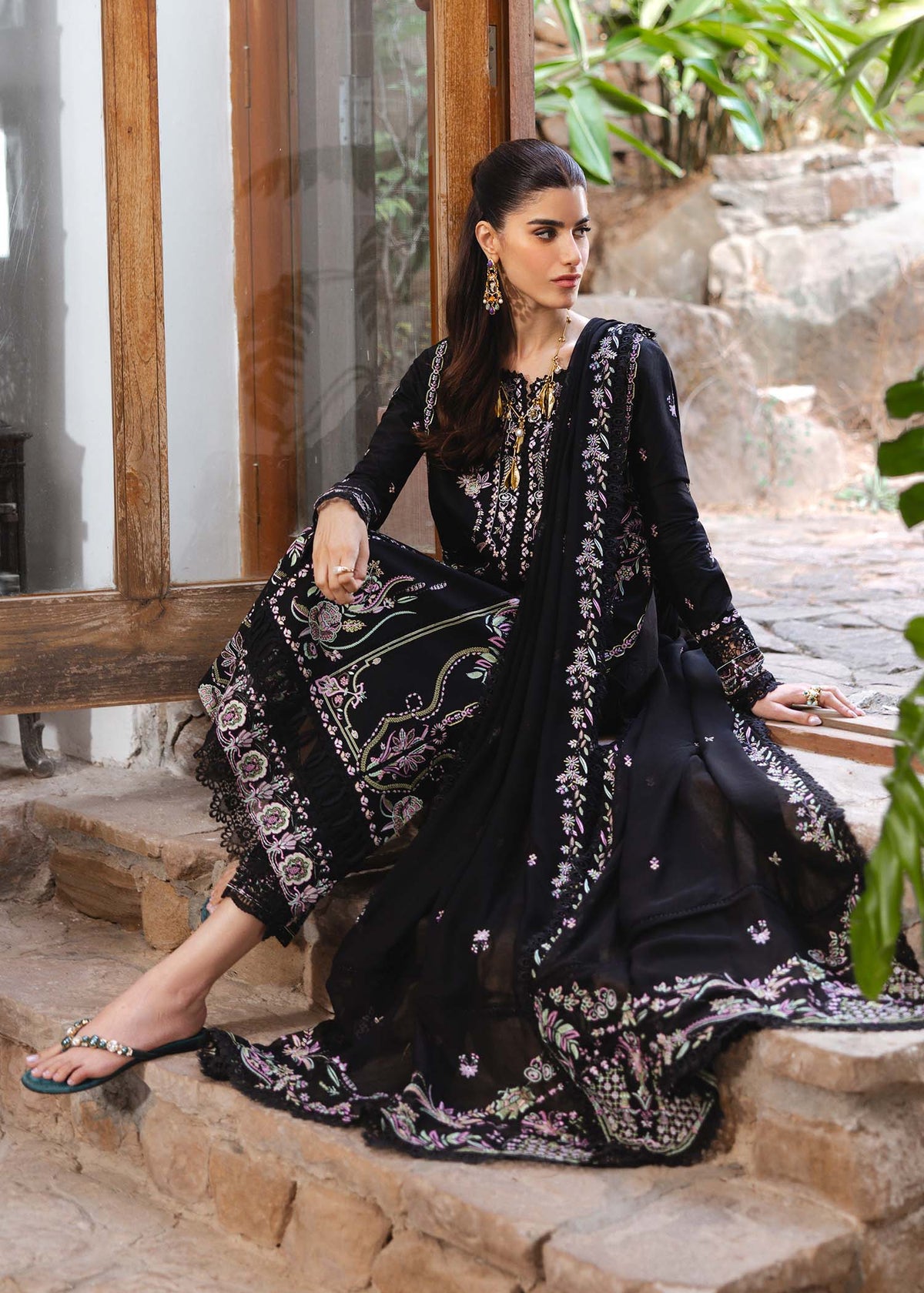 Laura - Kanwal Malik
