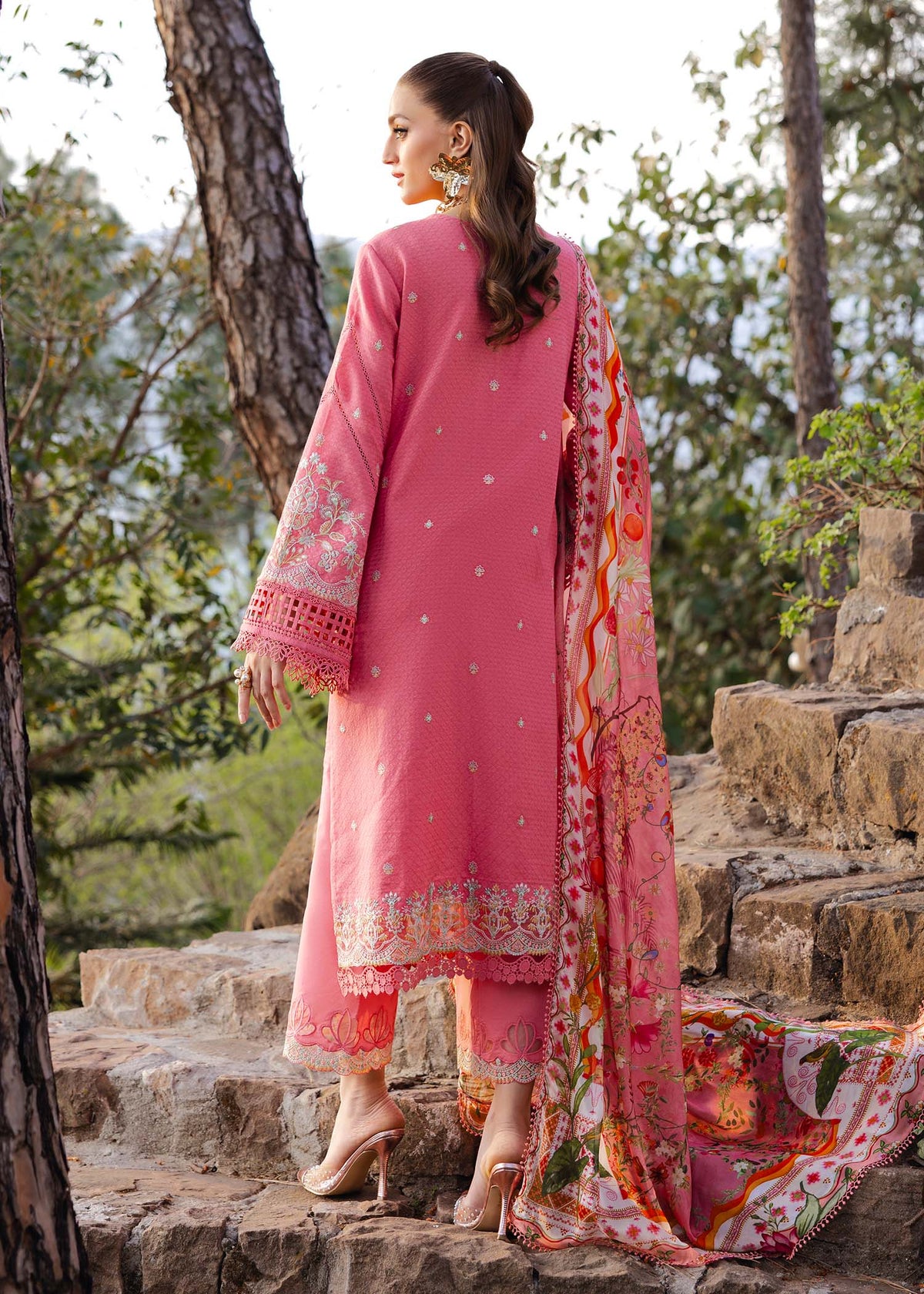 Zoey - Kanwal Malik