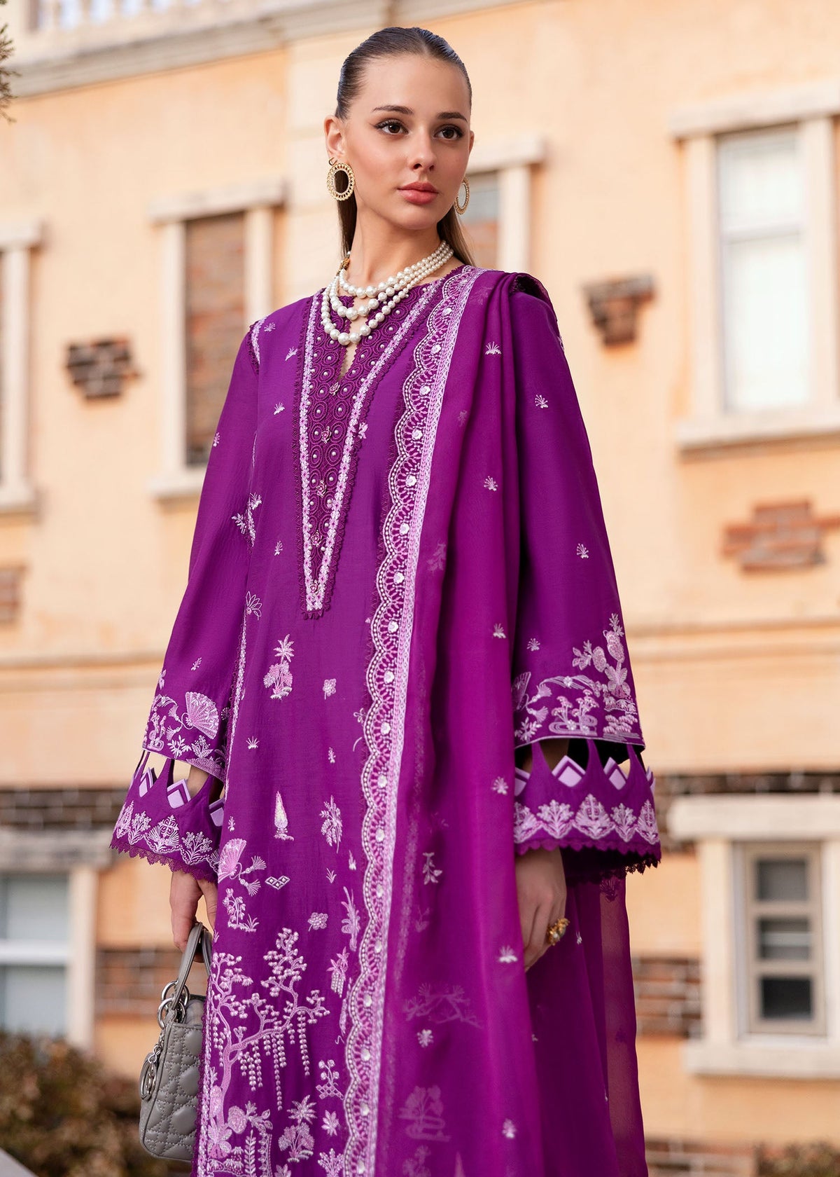 Cyra - Kanwal Malik