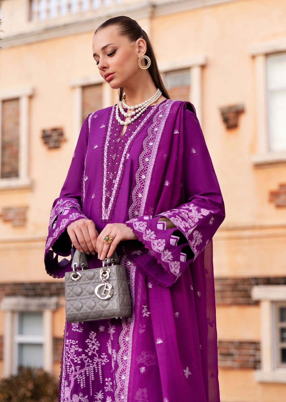 Cyra - Kanwal Malik