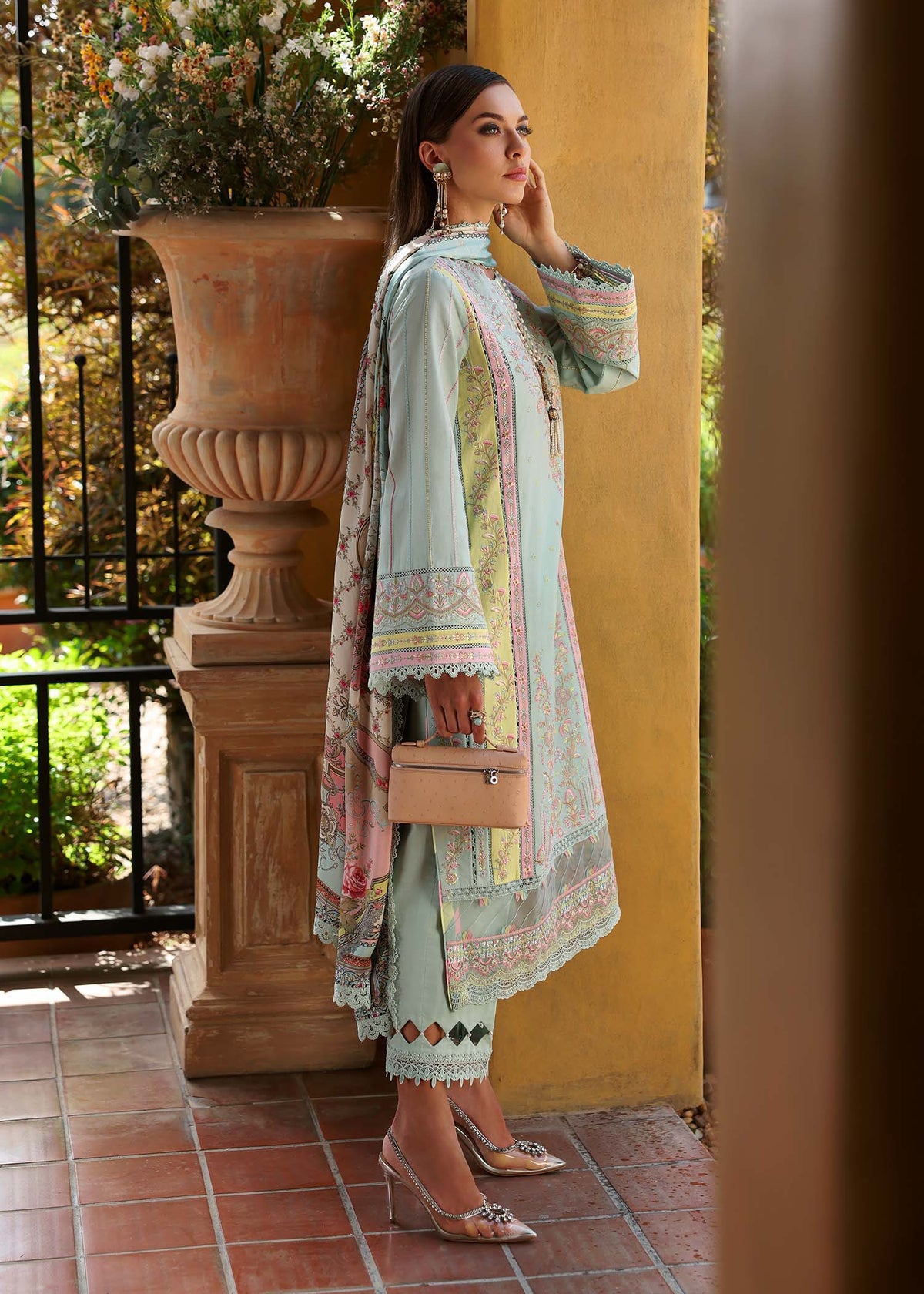 Camila - Kanwal Malik