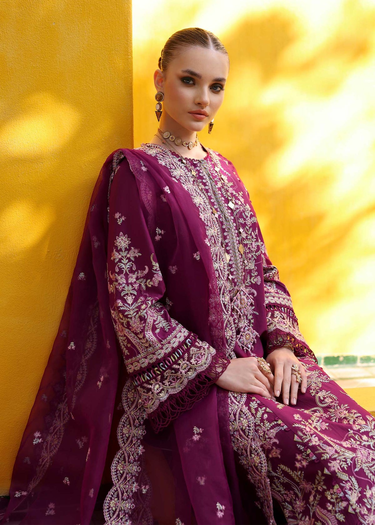 Lavena - Kanwal Malik