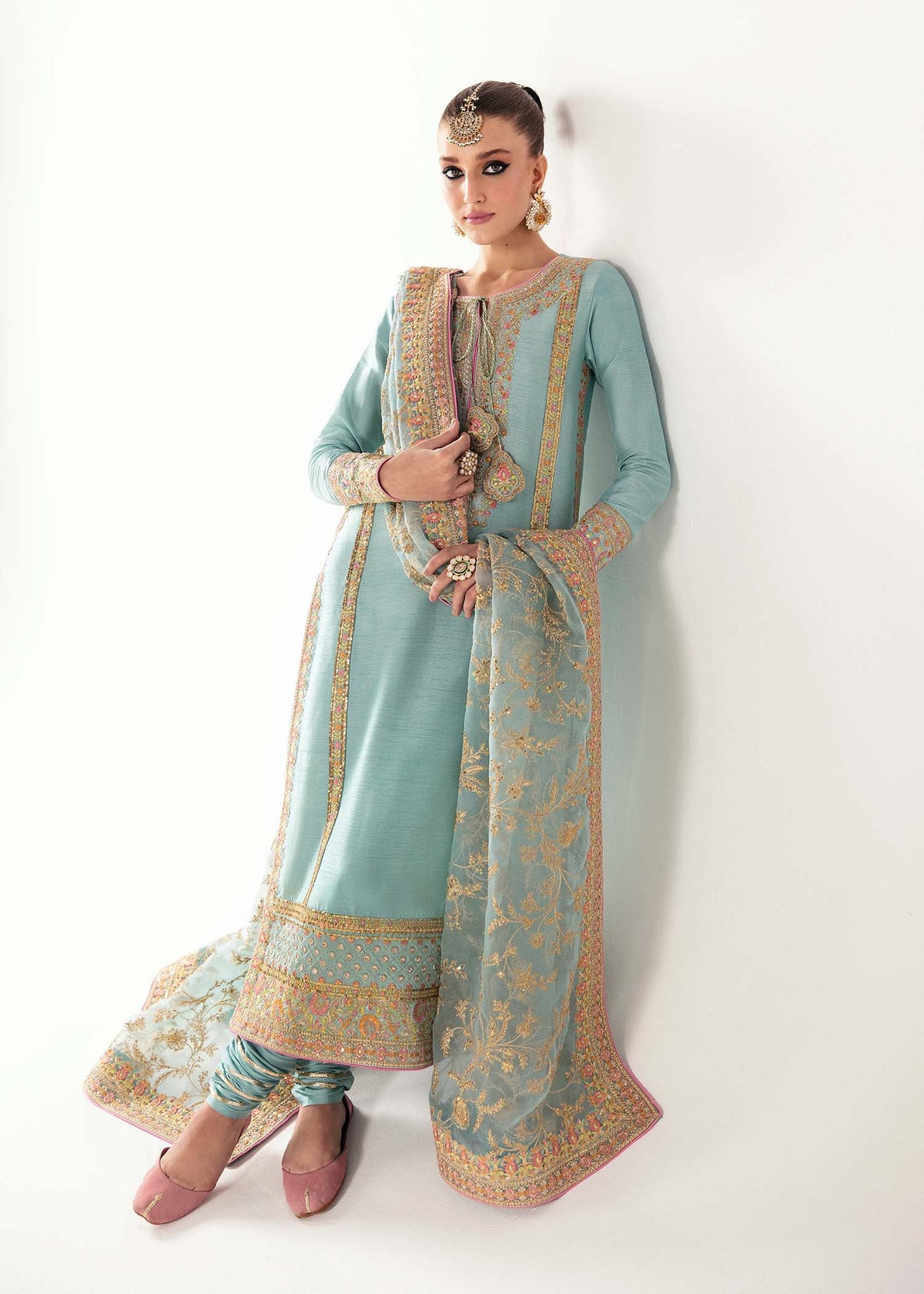 Manjeh - Kanwal Malik