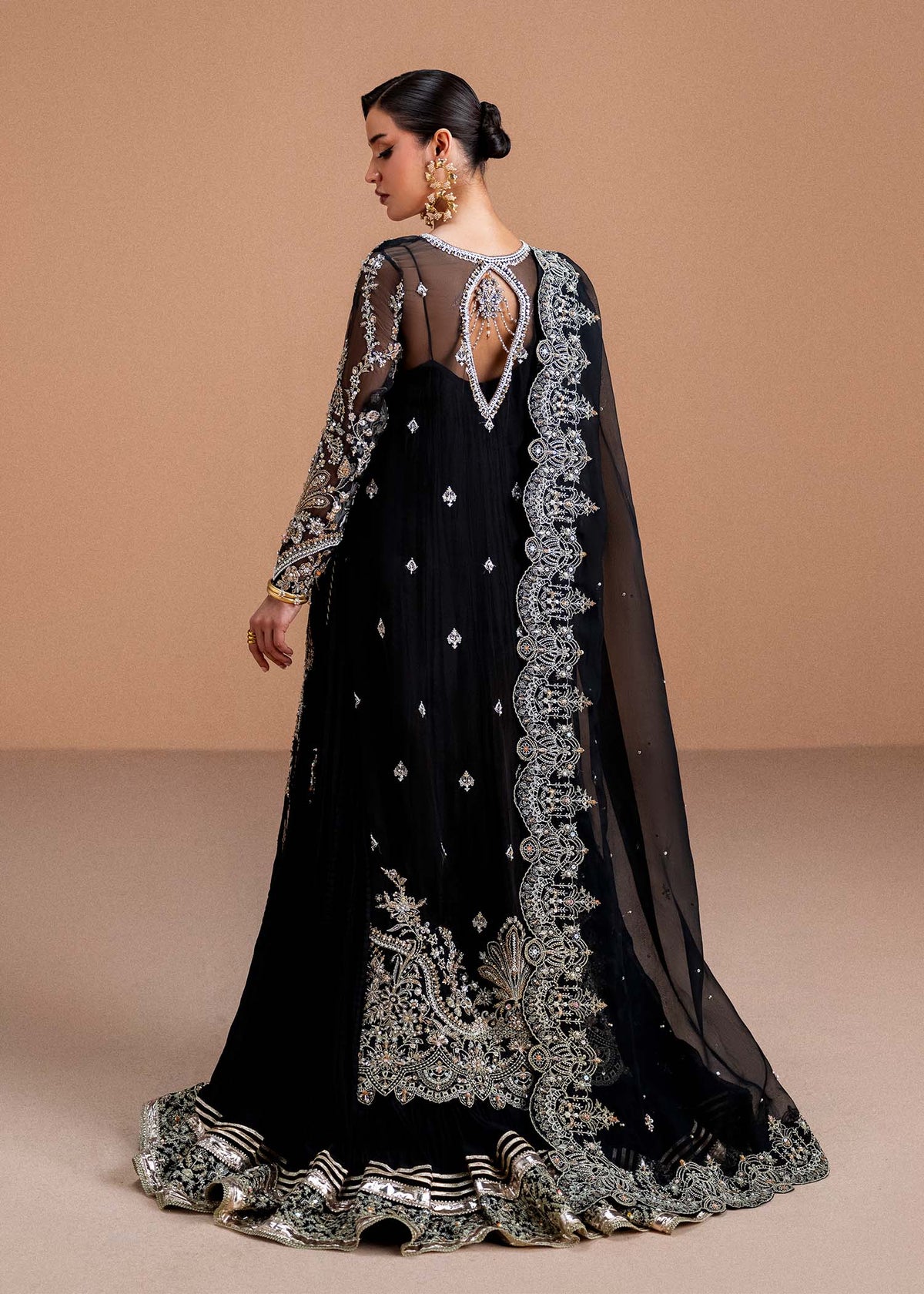 Rayen - Kanwal Malik