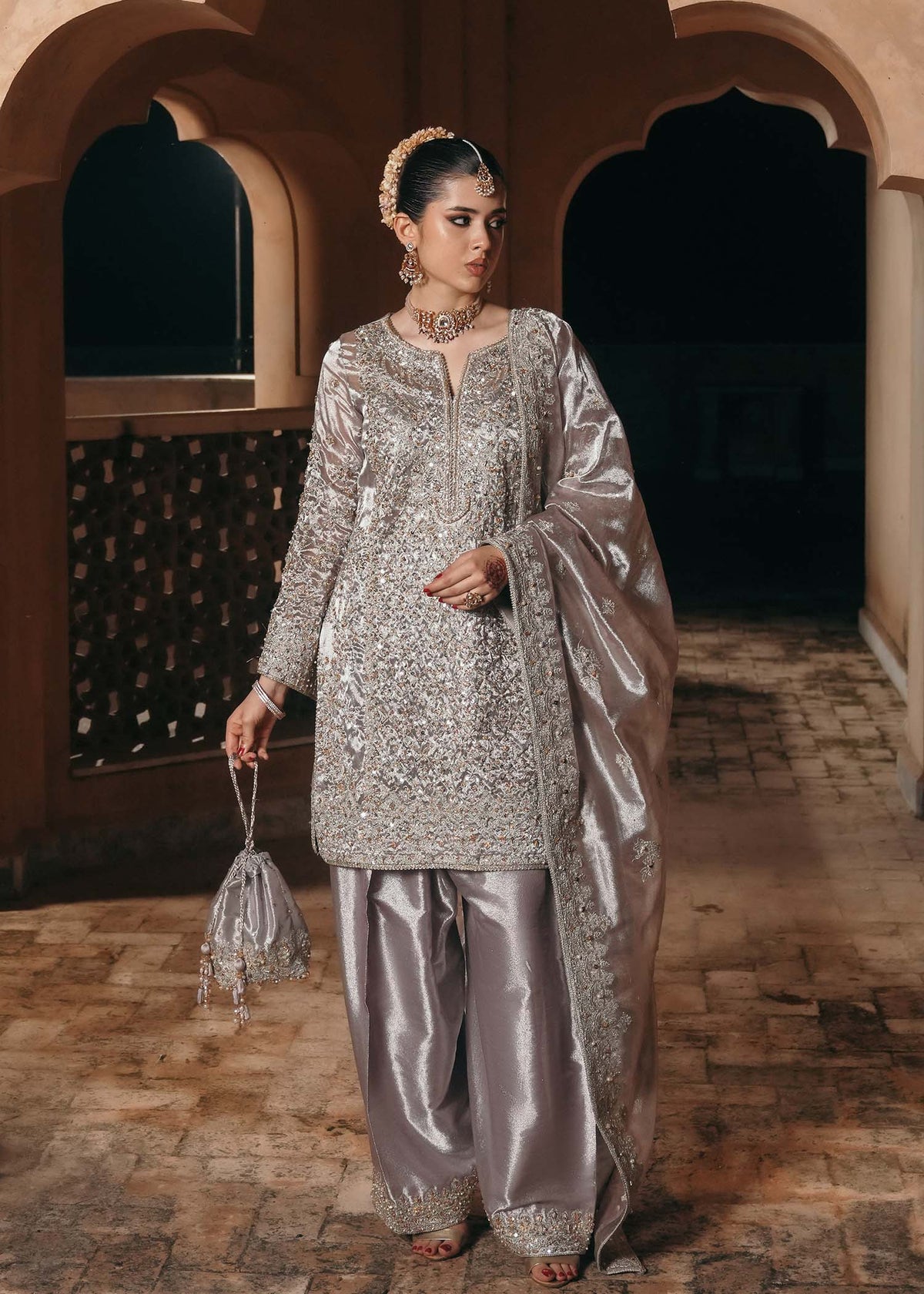 Gulnaar - Kanwal Malik
