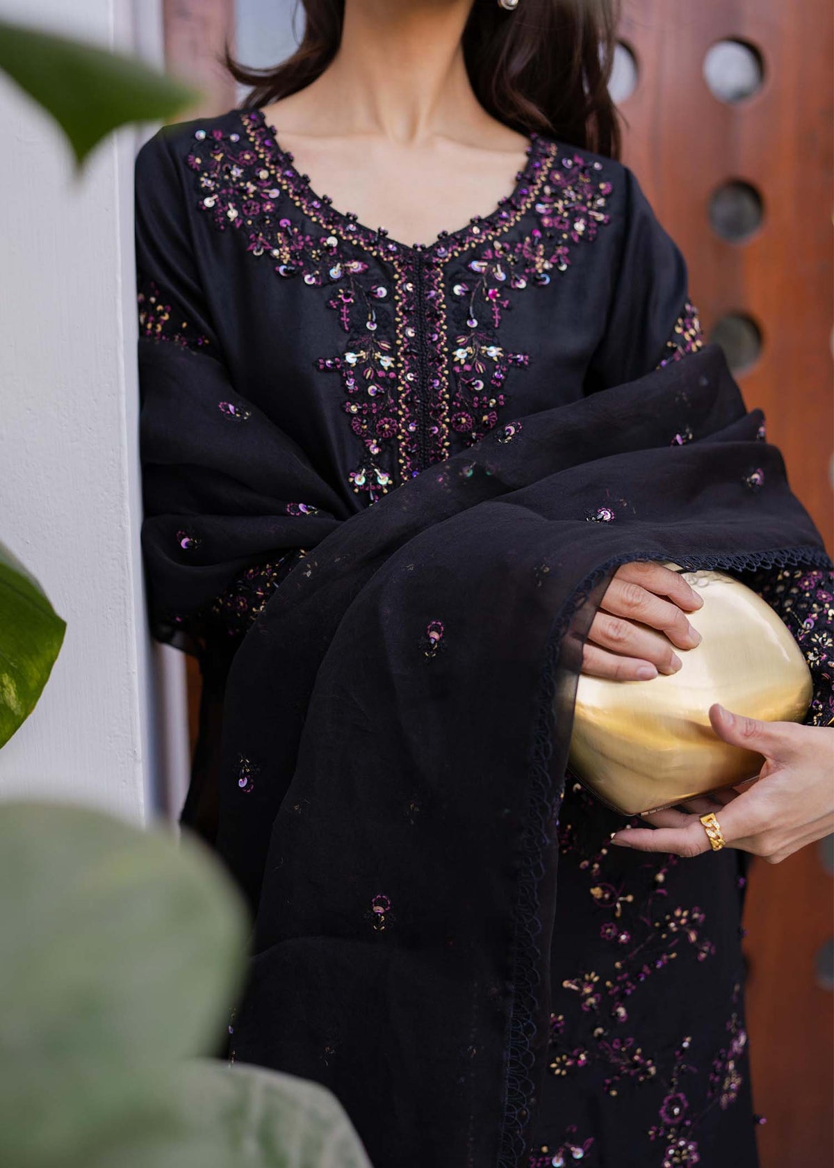 Esra - Kanwal Malik