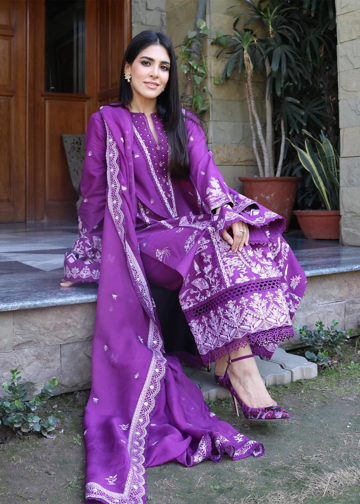 Cyra - Kanwal Malik